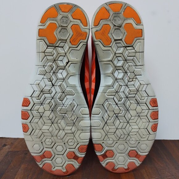 Nike Free 5.0 TR Fit 4 Lava Glow Women's Size 9 704695-602 Red Polka Dot - Picture 5 of 10